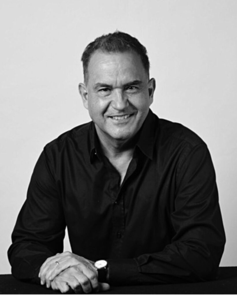 Alejandro González